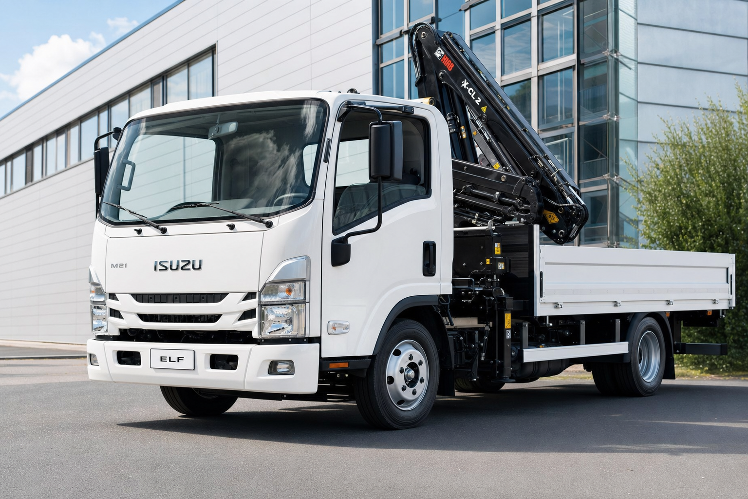 Компактный манипулятор Isuzu для городских работ