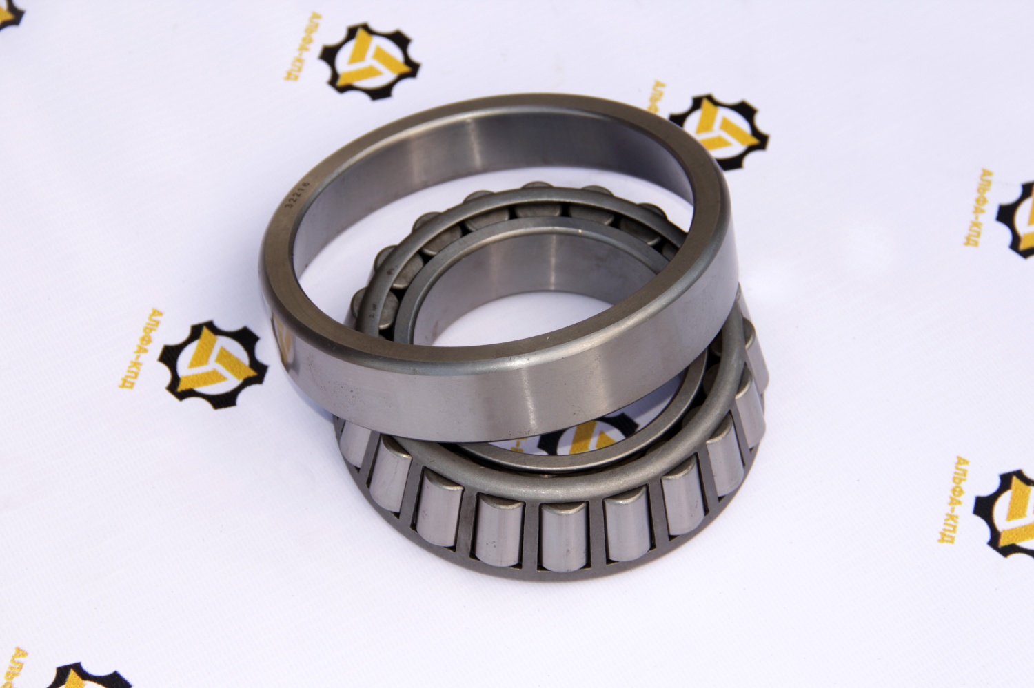 Подшипник роликовый 140*80*37 конический металлический