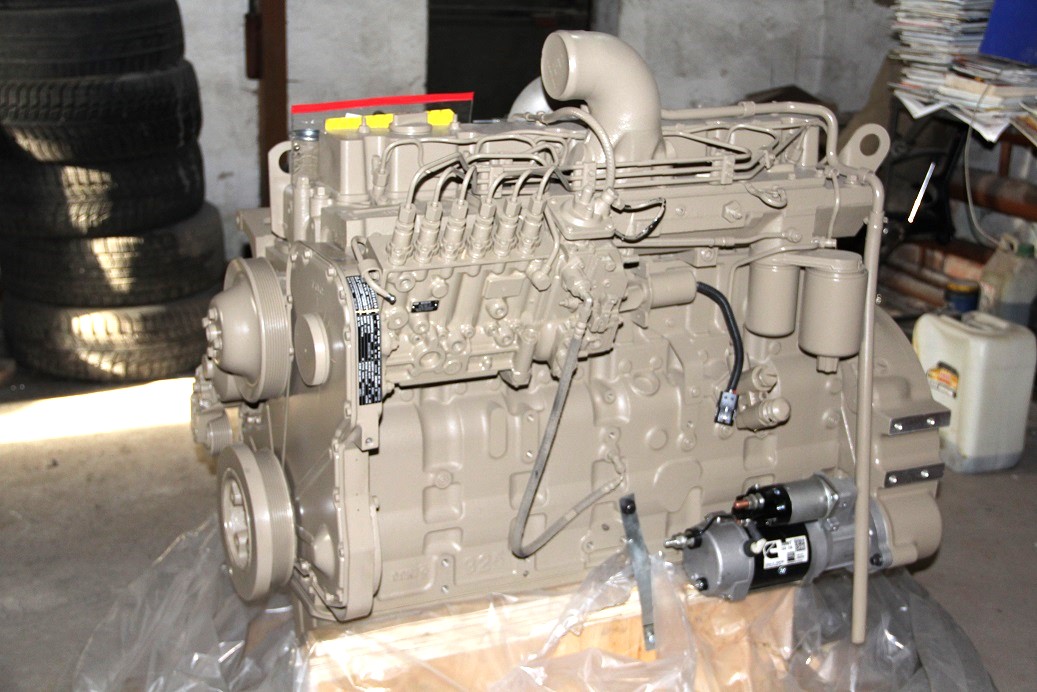 Двигатель Cummins 6CTA8.3-C215