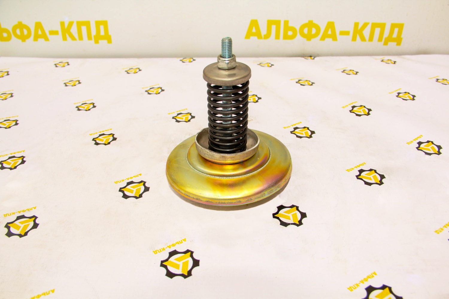 *Клапан гидробака на SD22/32 в сборе