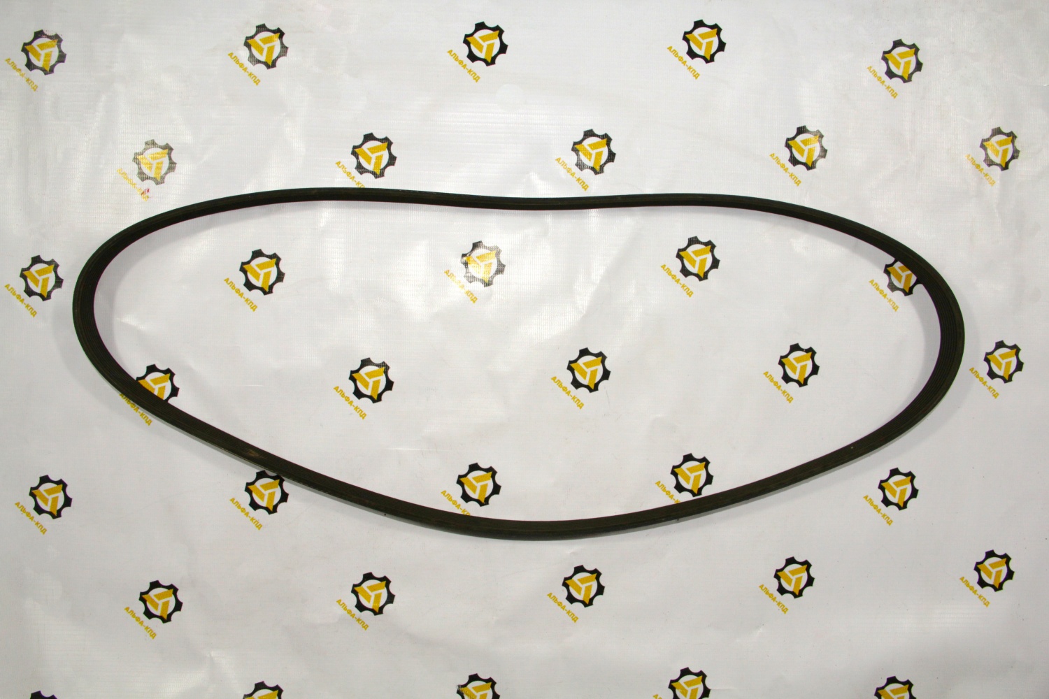 *Ремень генератора двигателя Komatsu 8PK1470