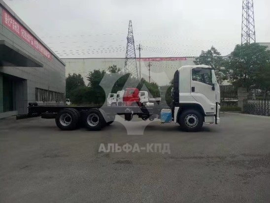 Эвакуатор Isuzu Giga 6х4 с КМУ 5 тонн Эвакуатор Isuzu Giga 6х4 с КМУ 5 тонн
