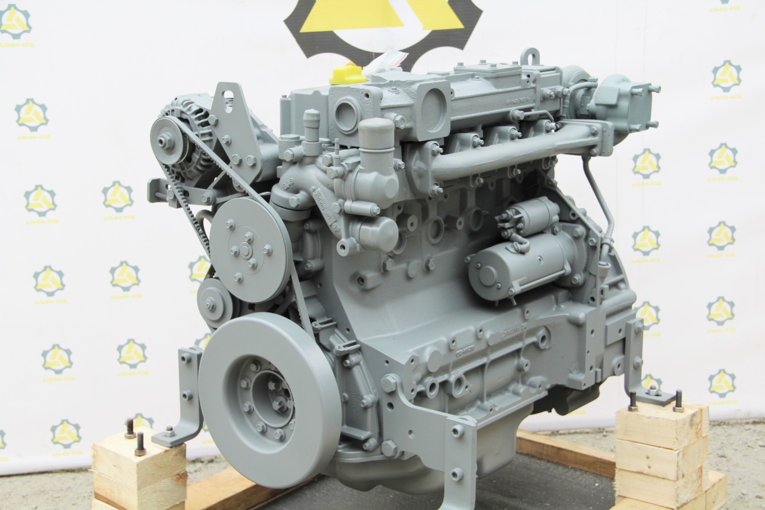 Двигатель DEUTZ BF4M2012