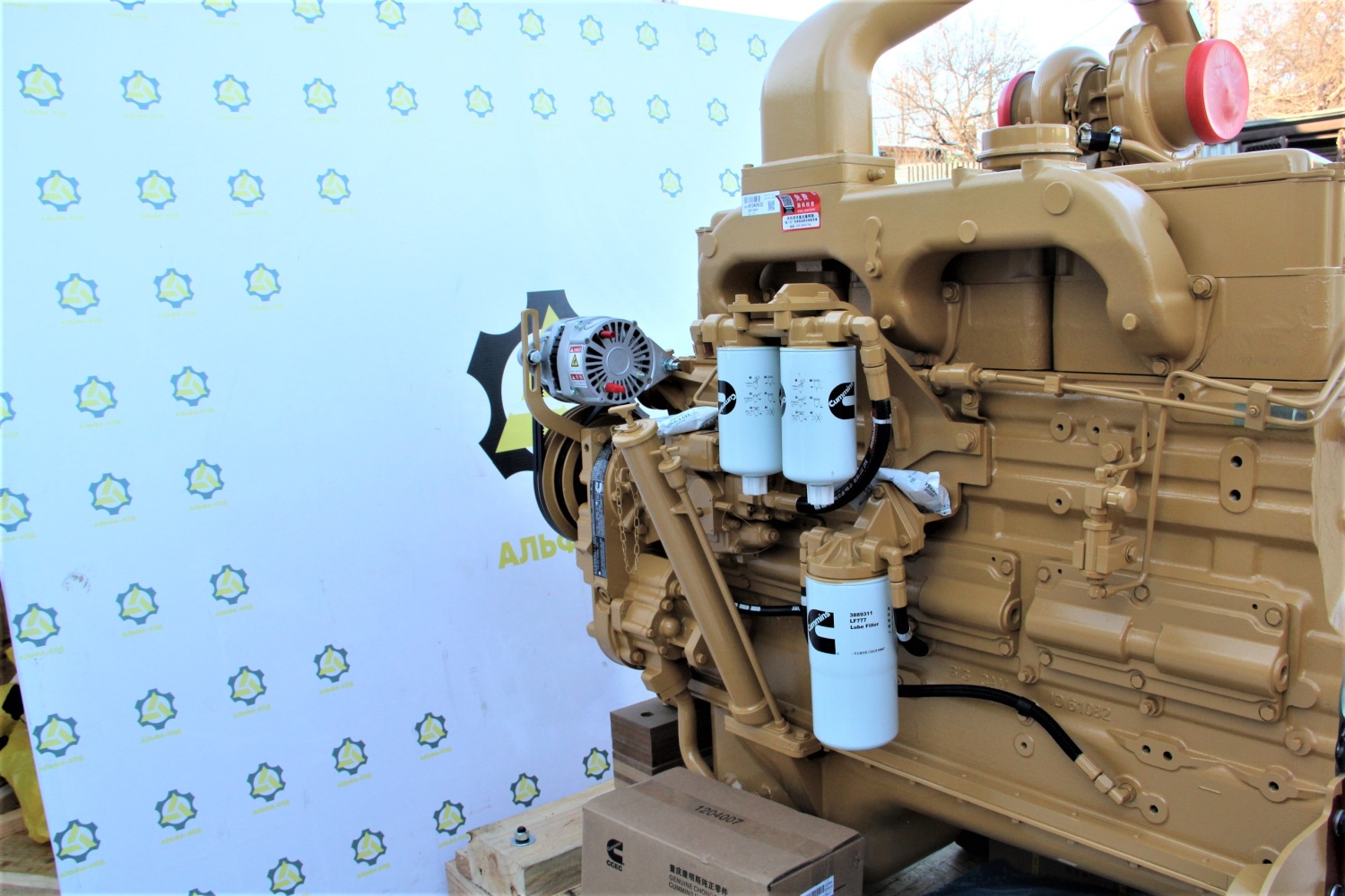 Двигатель Cummins NT855-C280S10 на SD23 в сборе оригинал