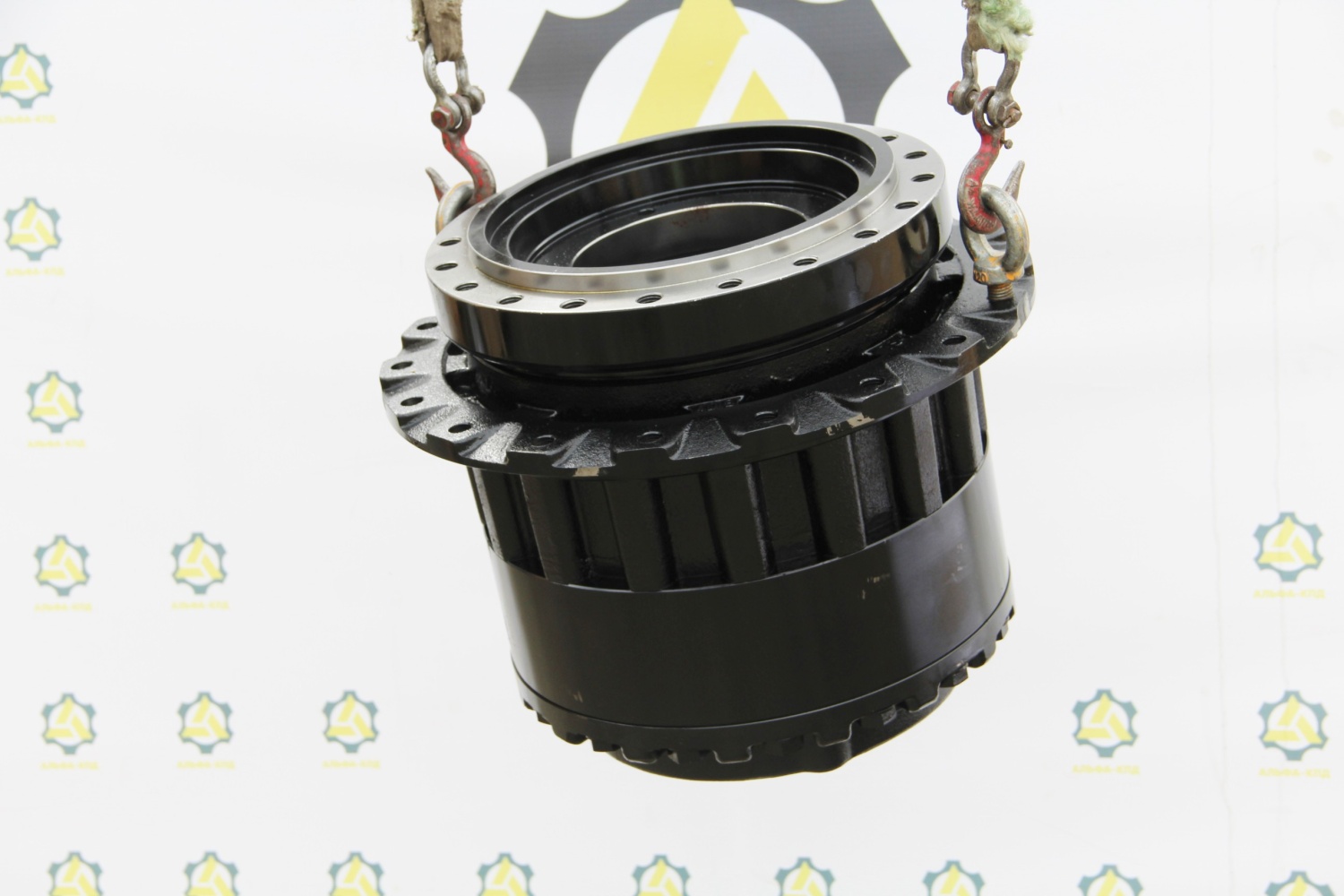Редуктор бортовой экскаватора Caterpillar Cat325D