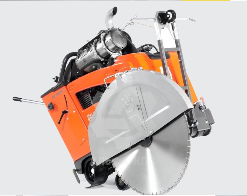 Нарезчик швов GFS1300 Нарезчик швов GFS1300