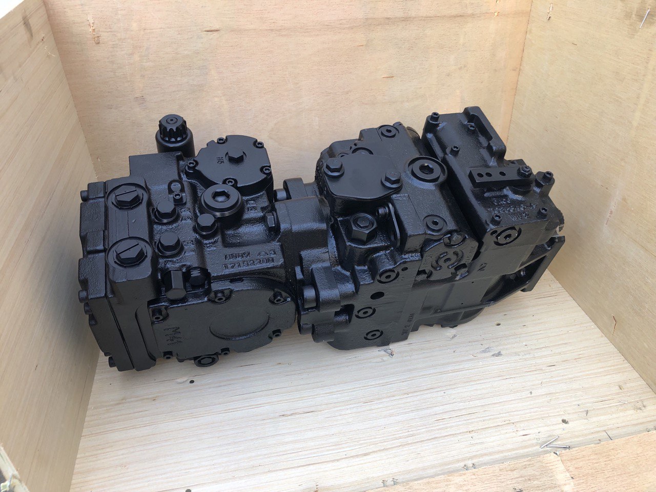Гидромотор катка BOMAG