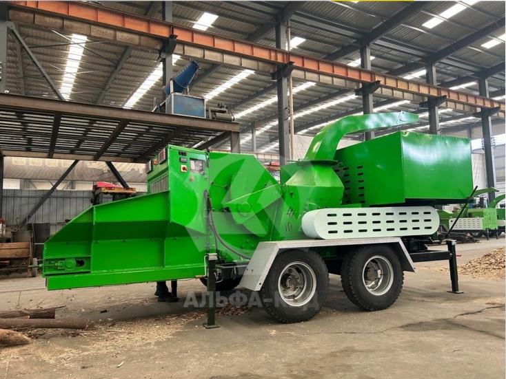 Дробилка древесины 1585 - 235HP