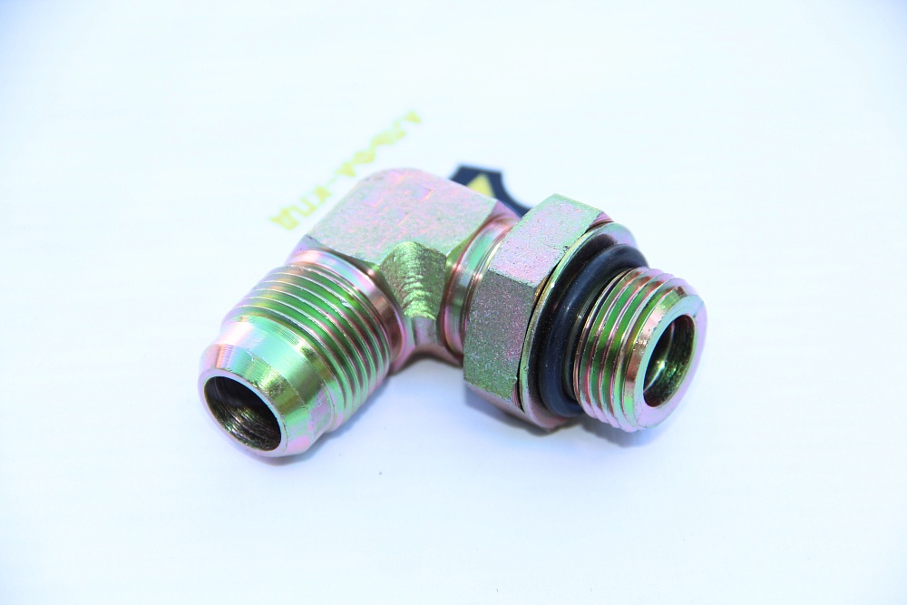 Штуцер топливный двигателя Cummins QSM11/ISM/M11/KTA-19 Штуцер топливный двигателя Cummins QSM11/ISM/M11/KTA-19