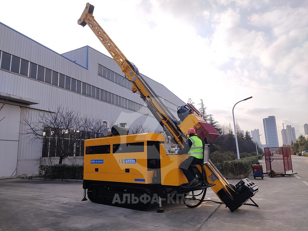 Гидравлический станок колонкового бурения HUANGHAI HYDX-6 Гидравлический станок колонкового бурения HUANGHAI HYDX-6