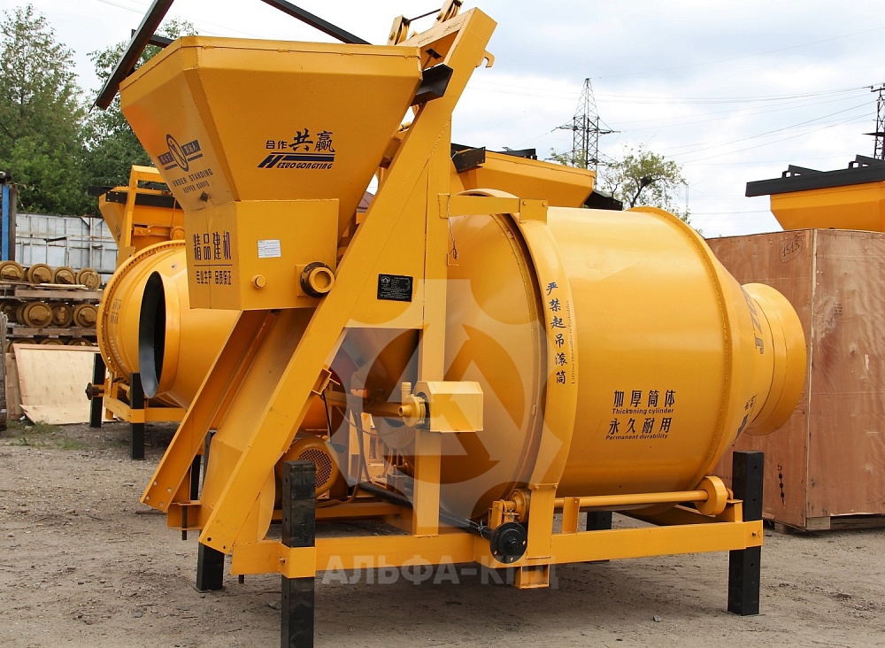 Гравитационный бетоносмеситель JZС500 Гравитационный бетоносмеситель JZС500