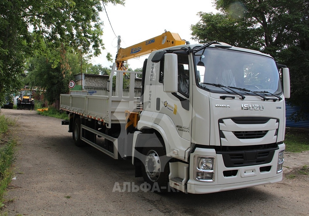Бортовой автомобиль на шасси Isuzu Giga 4х2, 205 л.с, борт 6.5 м, с КМУ XCMG 5 т Бортовой автомобиль на шасси Isuzu Giga 4х2, 205 л.с, борт 6.5 м, с КМУ XCMG 5 т