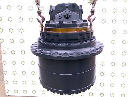 Гидромотор хода экскаватора Komatsu PC400 Гидромотор хода экскаватора Komatsu PC400