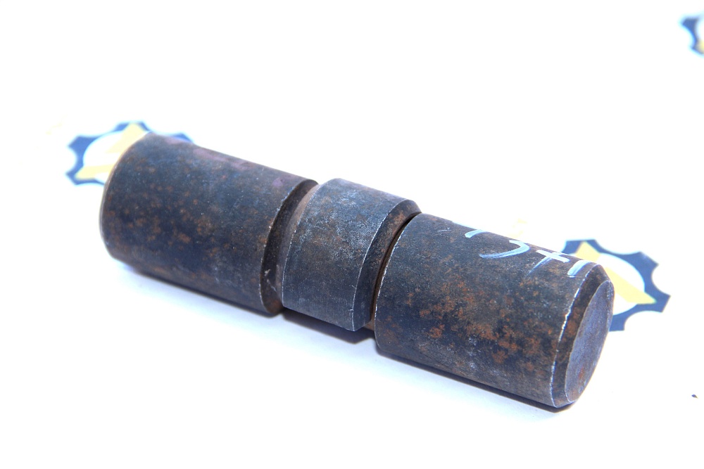 Палец коронки рыхлителя D375 107х30 Палец коронки рыхлителя D375 107х30