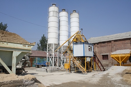 Скиповый бетонный завод HZS 50 Скиповый бетонный завод HZS 50