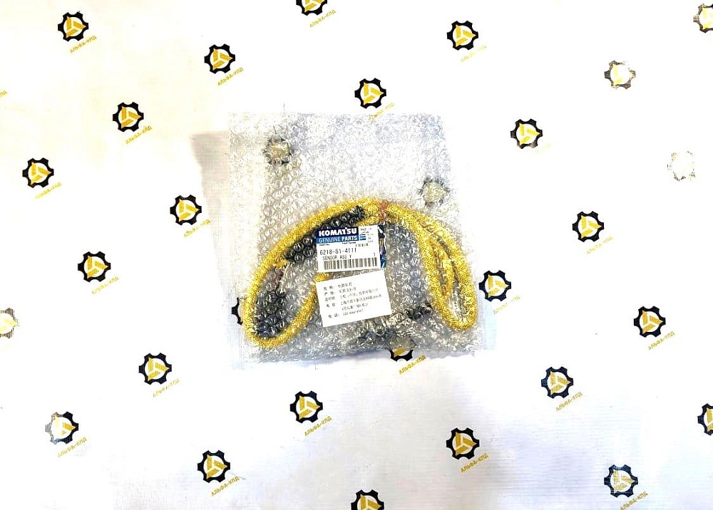 Датчик температуры охлаждающей жидкости Komatsu 6218-81-4111 Датчик температуры охлаждающей жидкости Komatsu 6218-81-4111