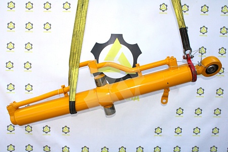 Гидроцилиндр подъема рыхлителя SD32 правый Гидроцилиндр подъема рыхлителя SD32 правый